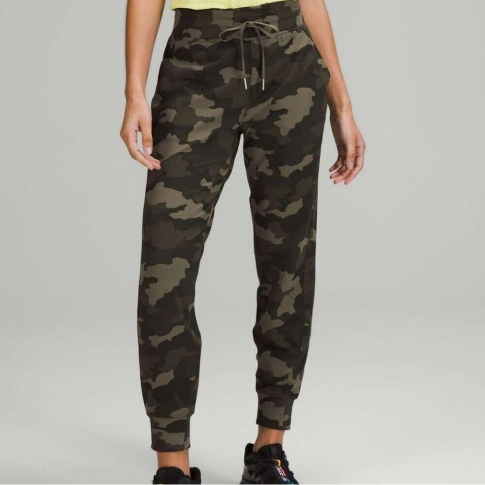 Lululemon Ready To Rulu High Rise Jogger Size 0
